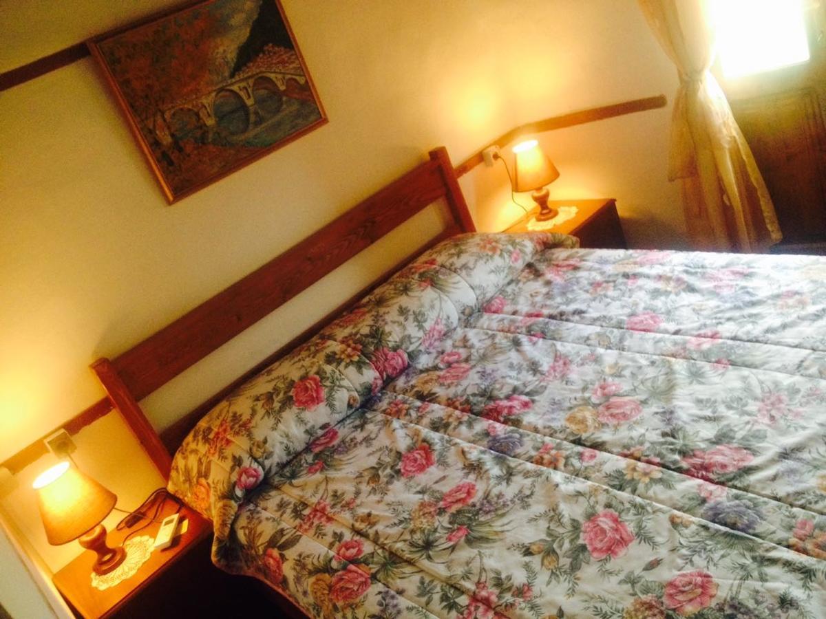 Guest House Vasili Berat Extérieur photo